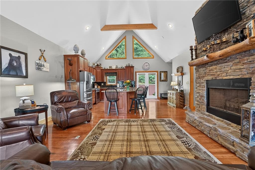 4 bedroom, 4 bathroom, 3,140 sq ft single family residence under contract at 107 Old Birch Court, Blairsville, GA 30512 — photo 7
