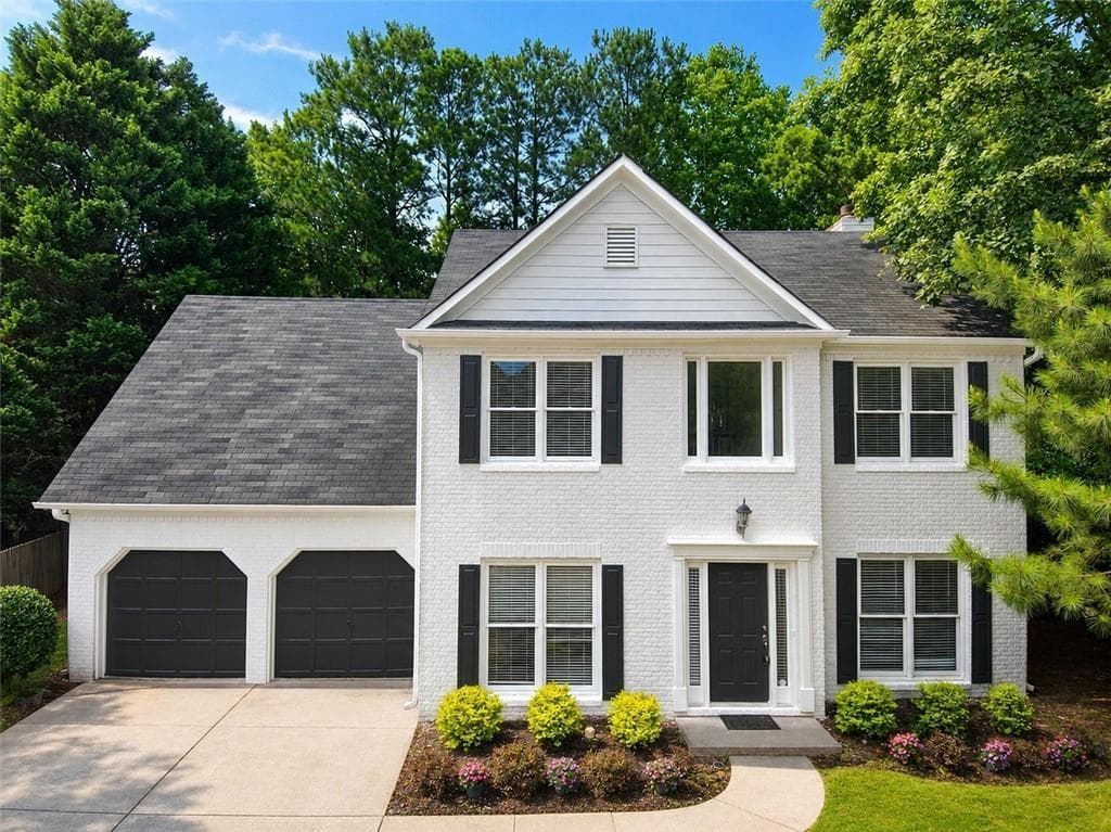 4 bedroom, 3 bathroom, 2,098 sq ft single family residence sold at 1150 Northpoint Trace, Roswell, GA 30076