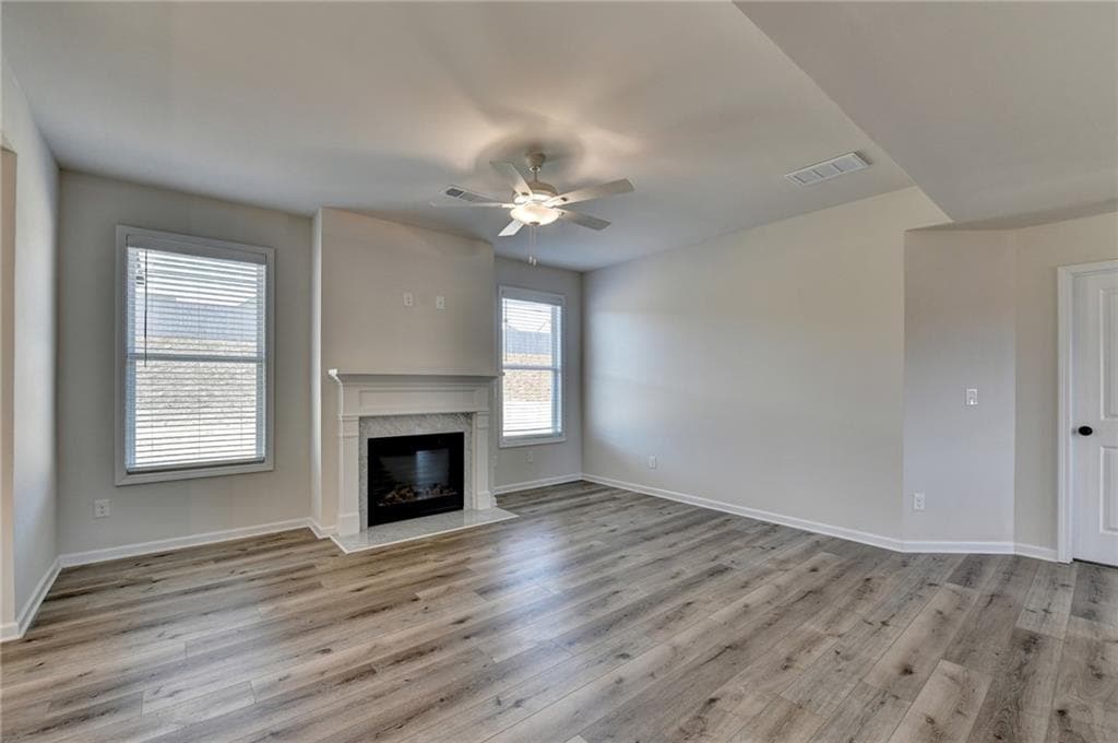 5 bedroom, 3 bathroom, 2,746 sq ft single family residence for sale at 676 Rodeo Drive, Auburn, GA 30011 — photo 6