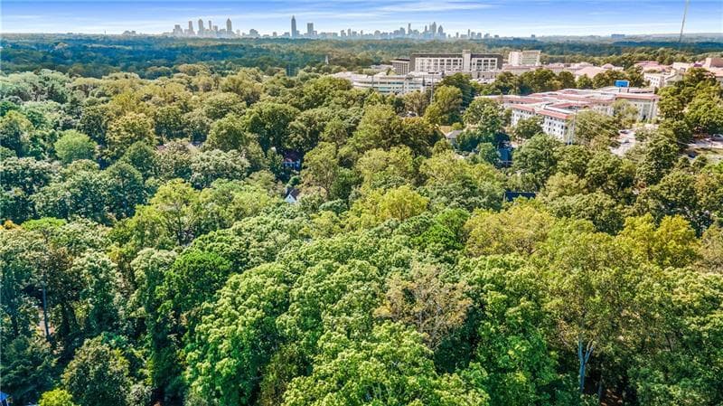 37,897 sq ft single family residence for sale at 519 Durand Drive, Atlanta, GA 30307 — photo 4