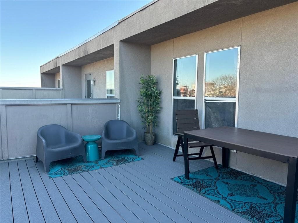 3 bedroom, 4 bathroom, 2,186 sq ft townhouse for rent at 238 Walker Street 40, Atlanta, GA 30313 for $3,500 a month — photo 2