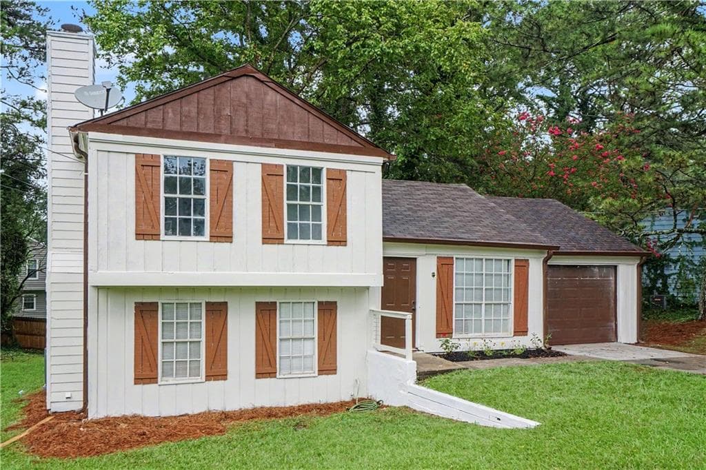 3 bedroom, 2 bathroom, 1,382 sq ft single family residence for sale at 4584 Garden Hills Drive, Stone Mountain, GA 30083