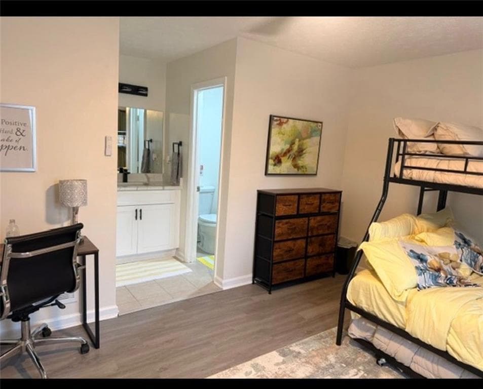 triplex under contract at 5891 Sheldon Court, Atlanta, GA 30349 — photo 4