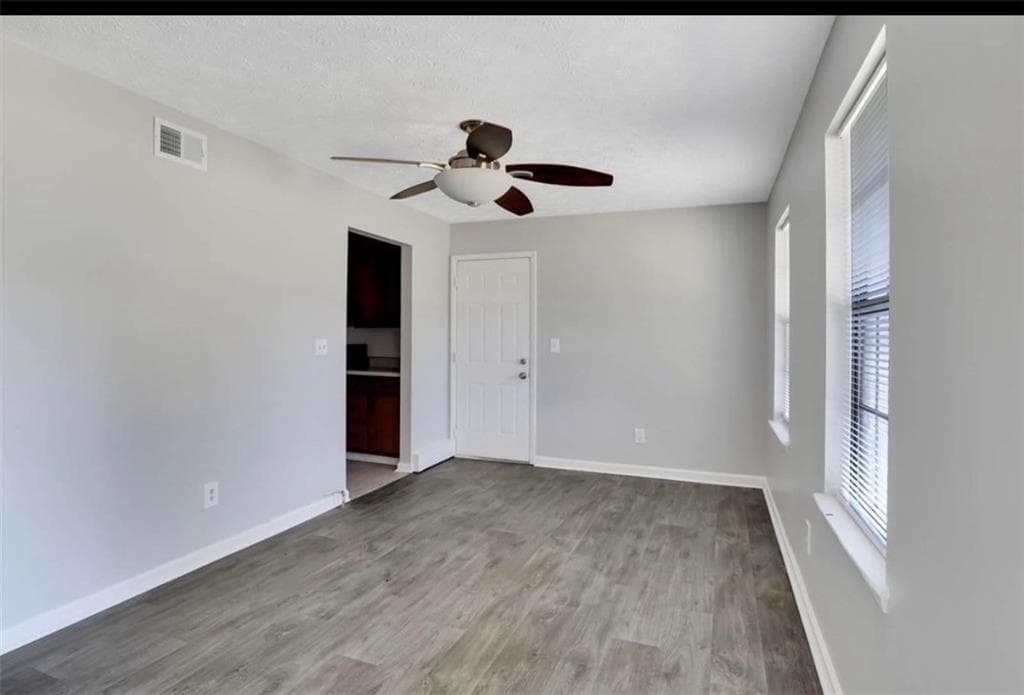 triplex under contract at 5891 Sheldon Court, Atlanta, GA 30349 — photo 8