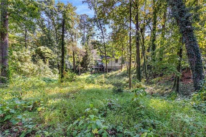 single family residence for sale at 519 Durand Drive, Atlanta, GA 30307 — photo 9