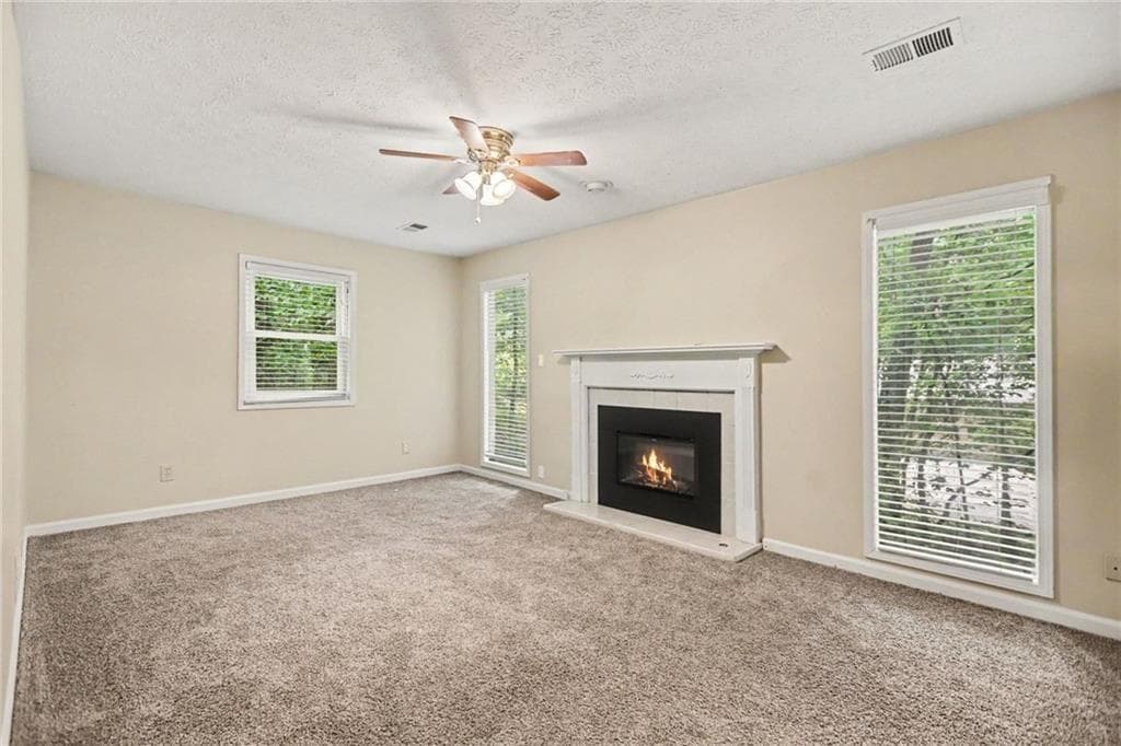 3 bedroom, 2 bathroom, 2,040 sq ft single family residence under contract at 1533 Hillhaven Drive, Marietta, GA 30062 — photo 6