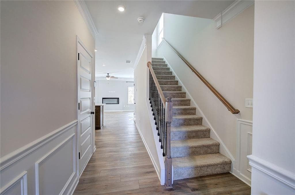 3 bedroom, 3 bathroom, 2,344 sq ft single family residence for rent at 401 Perth Drive, Cartersville, GA 30121 for $2,100 a month — photo 2