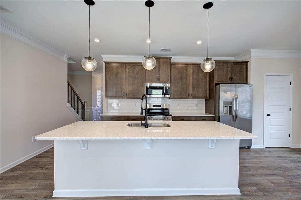 3 bedroom, 3 bathroom, 2,344 sq ft single family residence for rent at 401 Perth Drive, Cartersville, GA 30121 for $2,100 a month — photo 6