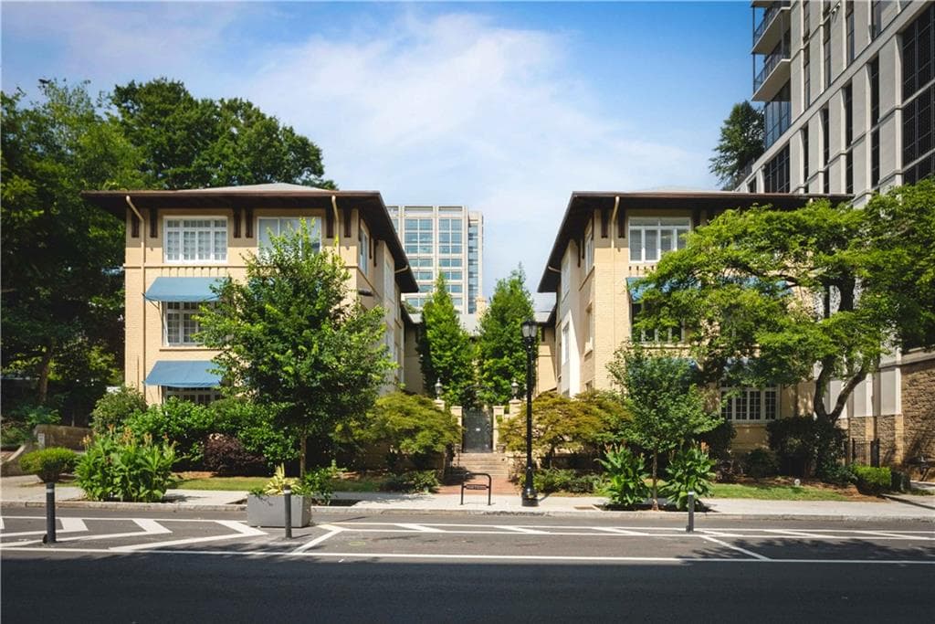 2 bedroom, 2 bathroom, 2,143 sq ft condominium for sale at 754 Juniper Street 2, Atlanta, GA 30308 — photo 9