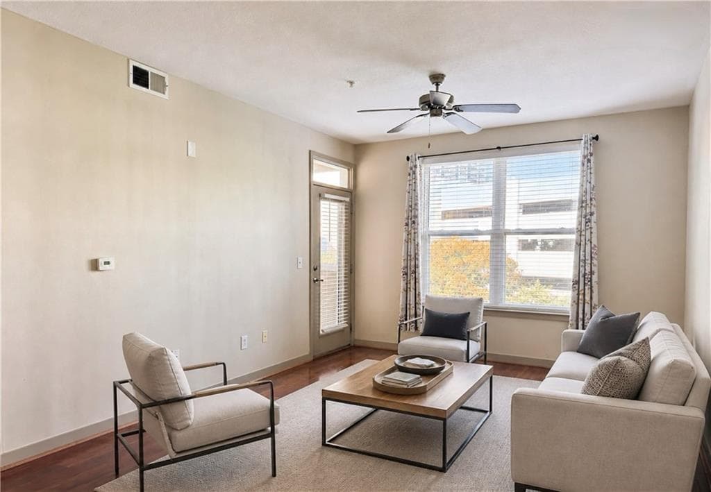1 bedroom, 1 bathroom, 770 sq ft condominium for sale at 390 17th Street 5014, Atlanta, GA 30363 — photo 9