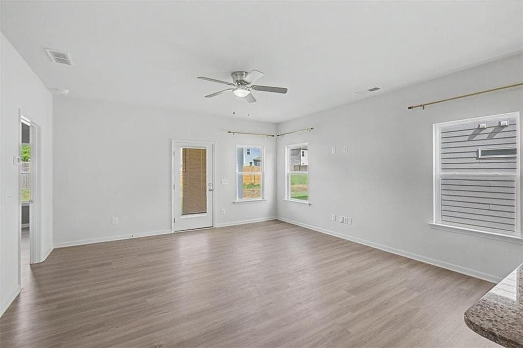 3 bedroom, 3 bathroom, 2,268 sq ft single family residence for rent at 514 Denton Drive, Adairsville, GA 30103 for $2,200 a month — photo 8