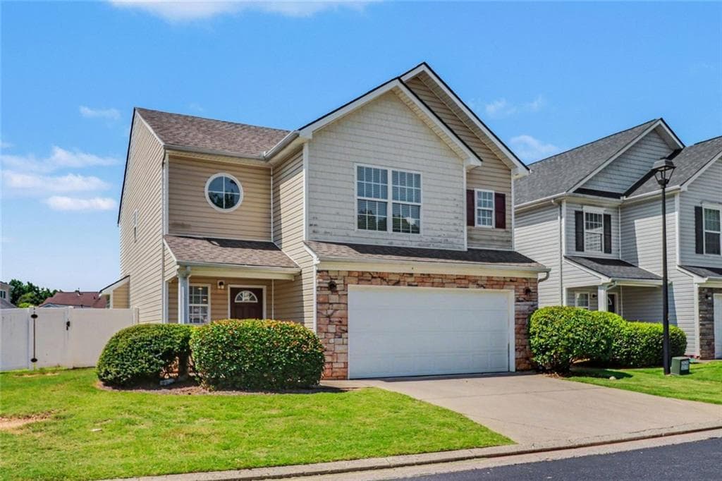 3 bedroom, 3 bathroom, 2,069 sq ft single family residence under contract at 48 Chalet Crossing, Dallas, GA 30132 — photo 2