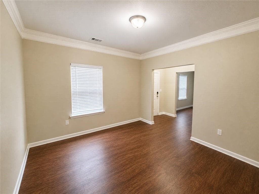4 bedroom, 3 bathroom, 2,492 sq ft single family residence under contract at 2170 Stonebrook Drive, Austell, GA 30106 — photo 8