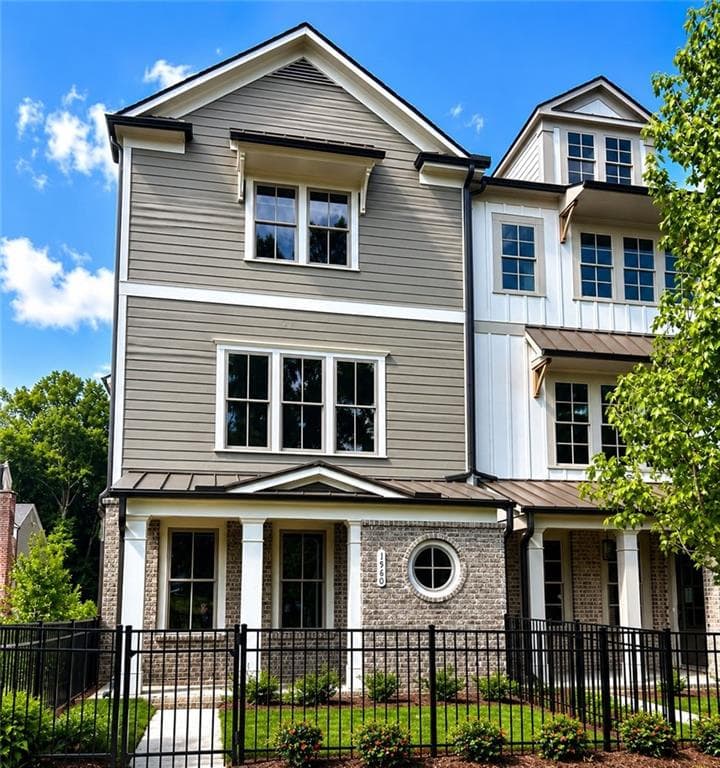 3 bedroom, 4 bathroom, 2,648 sq ft townhouse for sale at 1960 Flying Scotsman Drive 6, Kennesaw, GA 30144 — photo 3