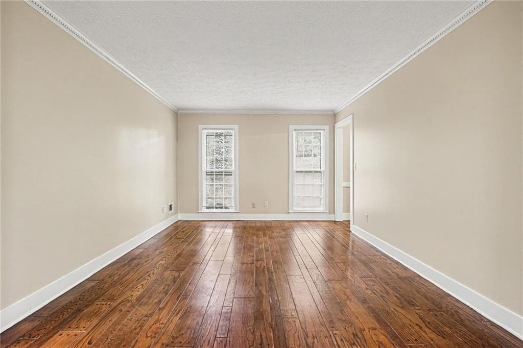 5 bedroom, 3 bathroom, 3,418 sq ft single family residence for sale at 3884 Hunting Ridge Drive, Lilburn, GA 30047 — photo 6