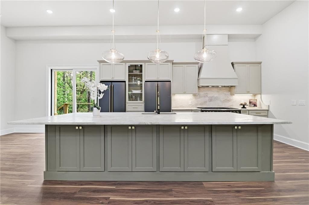 5 bedroom, 6 bathroom, 4,475 sq ft single family residence for sale at 7258 Island Mill Road, Acworth, GA 30102 — photo 10