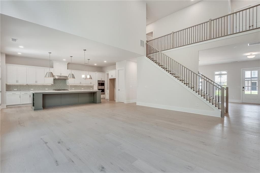 5 bedroom, 6 bathroom, 3,585 sq ft single family residence for sale at 4830 Gadwall Way, Cumming, GA 30028 — photo 9