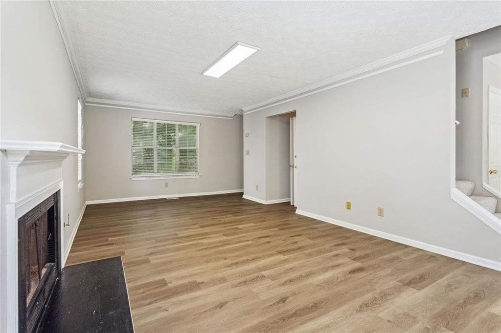 3 bedroom, 3 bathroom, 2,521 sq ft single family residence for rent at 525 Abbotts Hill Lane, Johns Creek, GA 30097 for $2,195 a month — photo 6