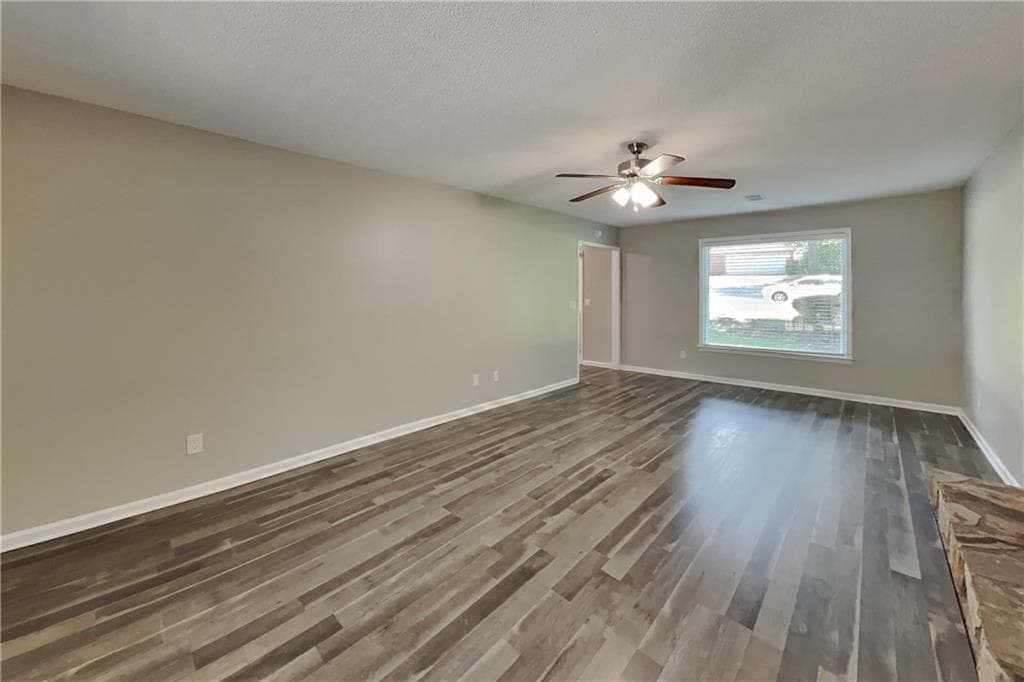 3 bedroom, 3 bathroom, 2,016 sq ft single family residence for rent at 228 Indian Branch Way, Lawrenceville, GA 30043 for $2,250 a month — photo 3