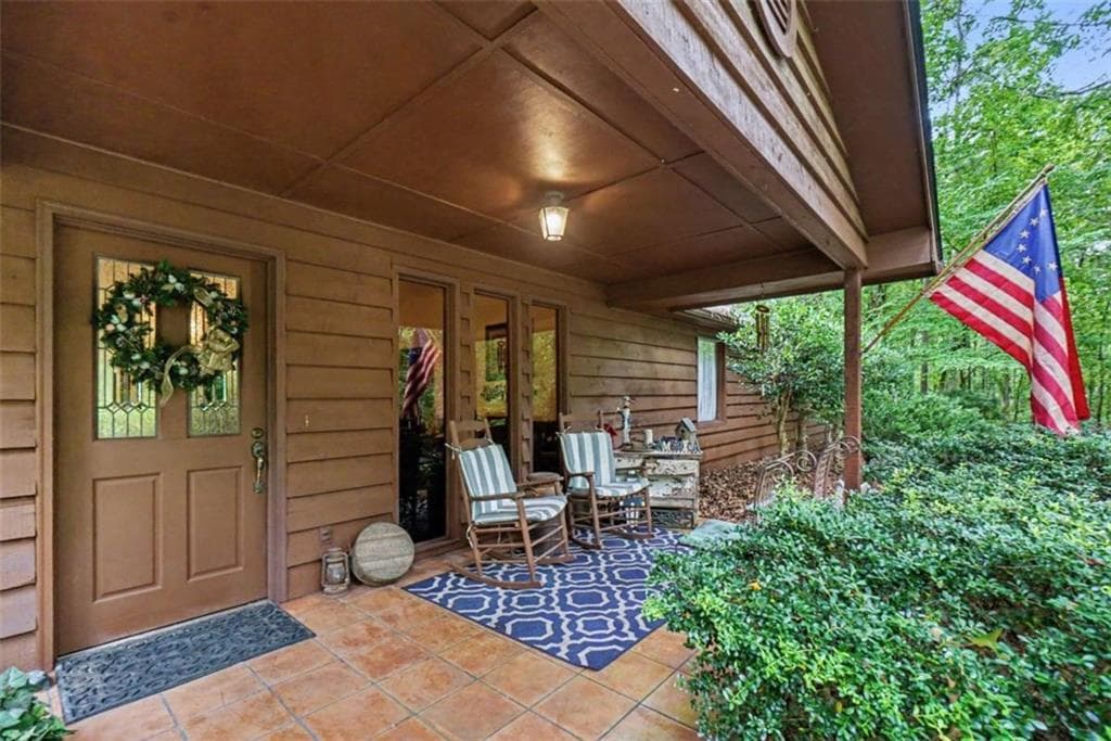 5 bedroom, 5 bathroom, 3,125 sq ft single family residence for sale at 25 Woodall Rd Se, White, GA 30184 — photo 7