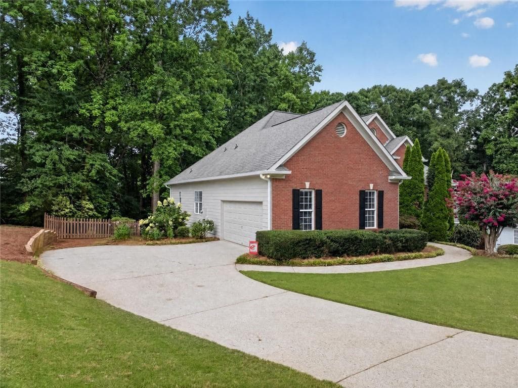 4 bedroom, 3 bathroom, 2,918 sq ft single family residence under contract at 1270 Harvest Lane, Hoschton, GA 30548 — photo 7
