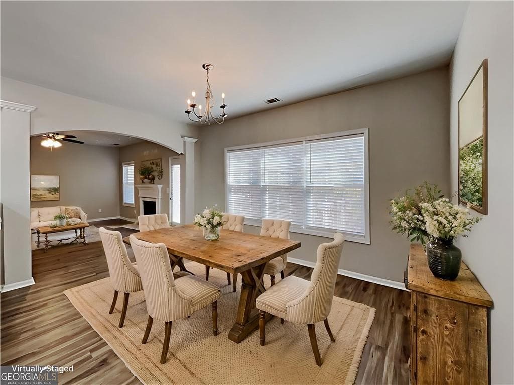 4 bedroom, 4 bathroom, 2,162 sq ft single family residence for sale at 6803 Grand Hickory Drive, Braselton, GA 30517 — photo 2