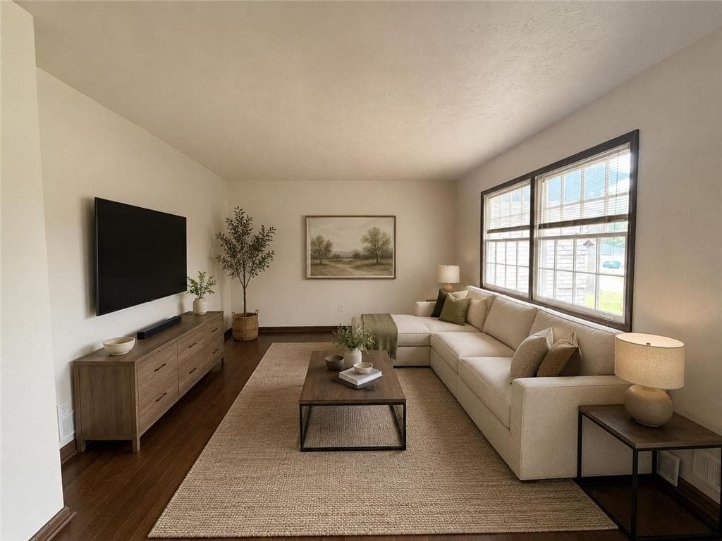 3 bedroom, 2 bathroom, 1,329 sq ft single family residence under contract at 6451 Valley Dale Drive 2, Riverdale, GA 30274 — photo 3
