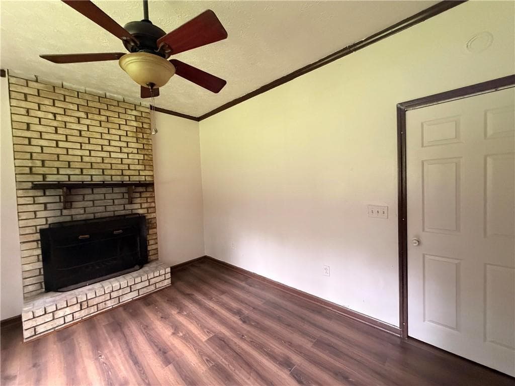 3 bedroom, 2 bathroom, 1,329 sq ft single family residence under contract at 6451 Valley Dale Drive 2, Riverdale, GA 30274 — photo 8