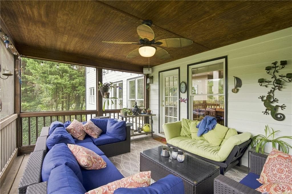 6 bedroom, 4 bathroom, 4,738 sq ft single family residence for sale at 5001 Preservation Pointe, Kennesaw, GA 30152 — photo 10