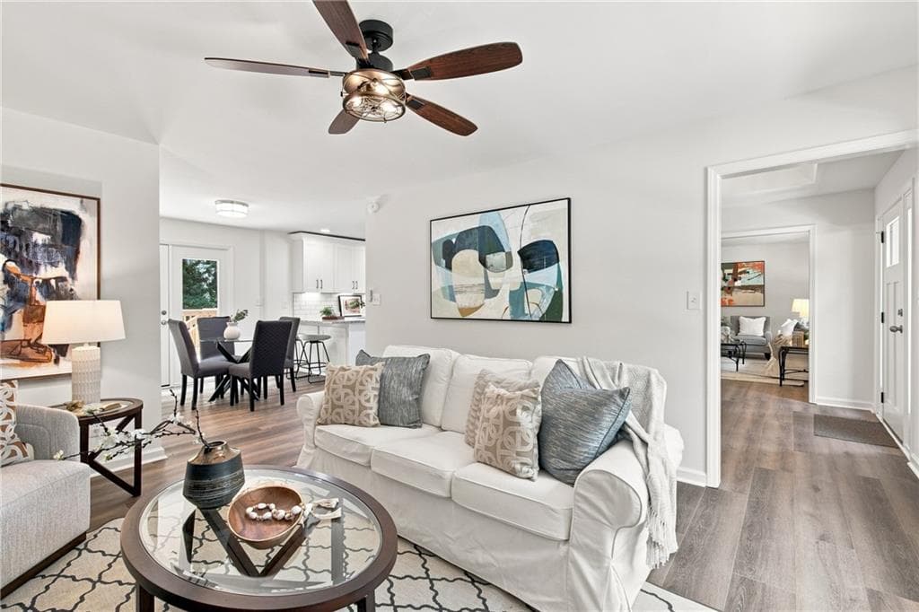 3 bedroom, 3 bathroom, 3,104 sq ft single family residence for sale at 835 Omaha Drive, Norcross, GA 30093 — photo 4