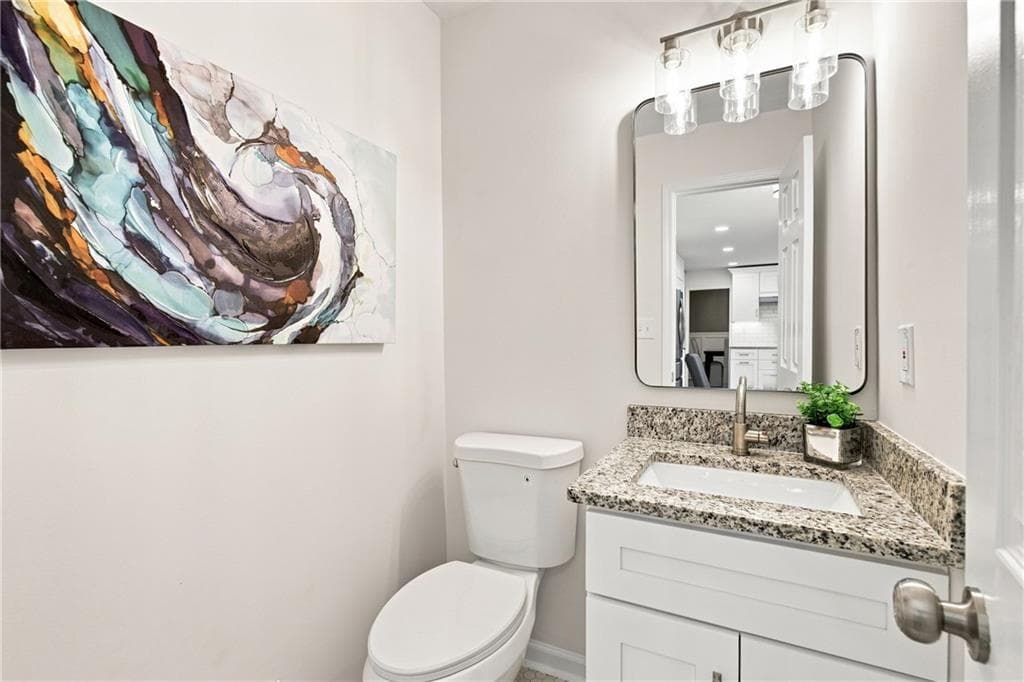 3 bedroom, 3 bathroom, 3,104 sq ft single family residence for sale at 835 Omaha Drive, Norcross, GA 30093 — photo 7