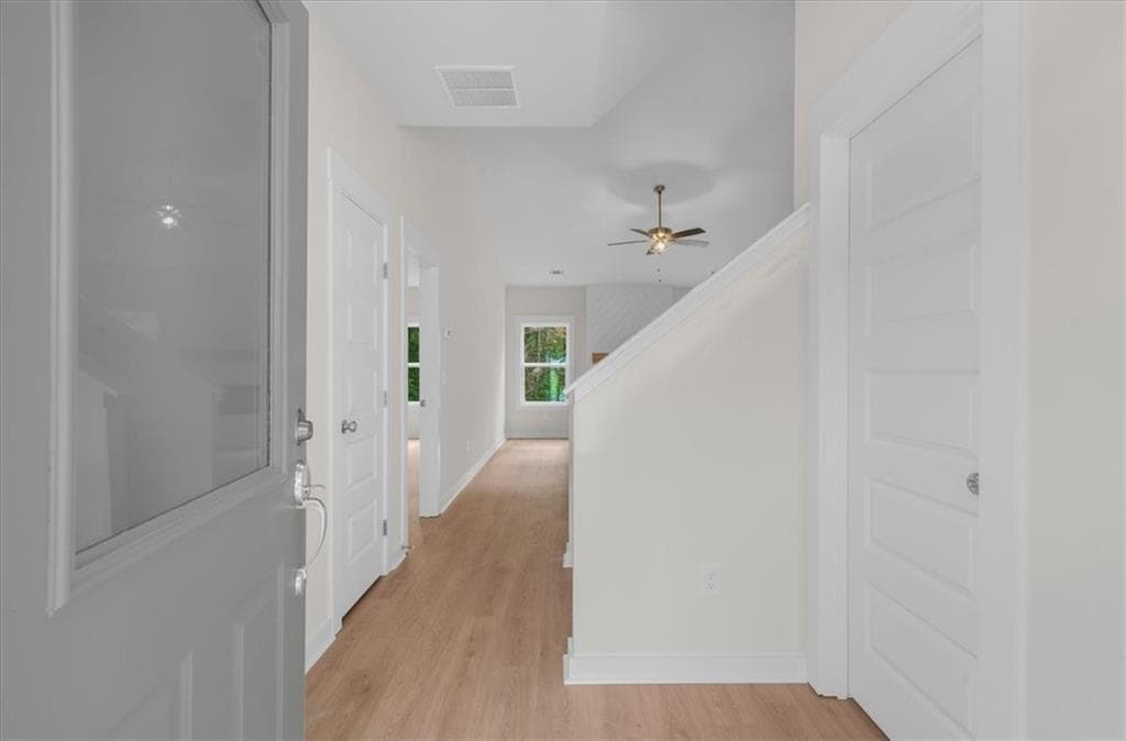 3 bedroom, 3 bathroom, 1,624 sq ft single family residence for sale at 370 West Woods Drive, Dahlonega, GA 30533 — photo 7