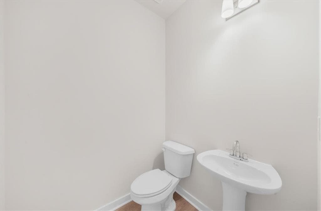 3 bedroom, 3 bathroom, 1,624 sq ft single family residence for sale at 370 West Woods Drive, Dahlonega, GA 30533 — photo 8