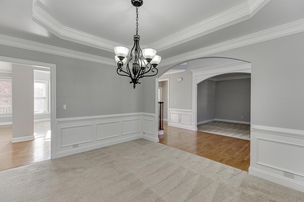 6 bedroom, 5 bathroom, 4,995 sq ft single family residence for sale at 7708 Sleepy Lagoon Way, Flowery Branch, GA 30542 — photo 8
