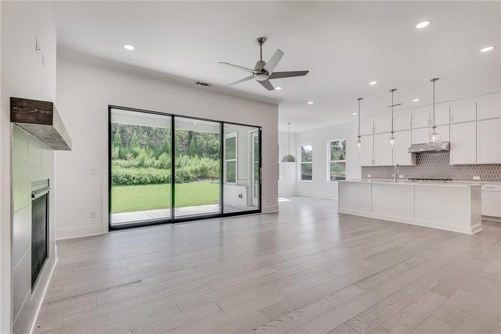 3 bedroom, 4 bathroom, 2,882 sq ft single family residence for sale at 4810 Gadwall Way, Cumming, GA 30028 — photo 8