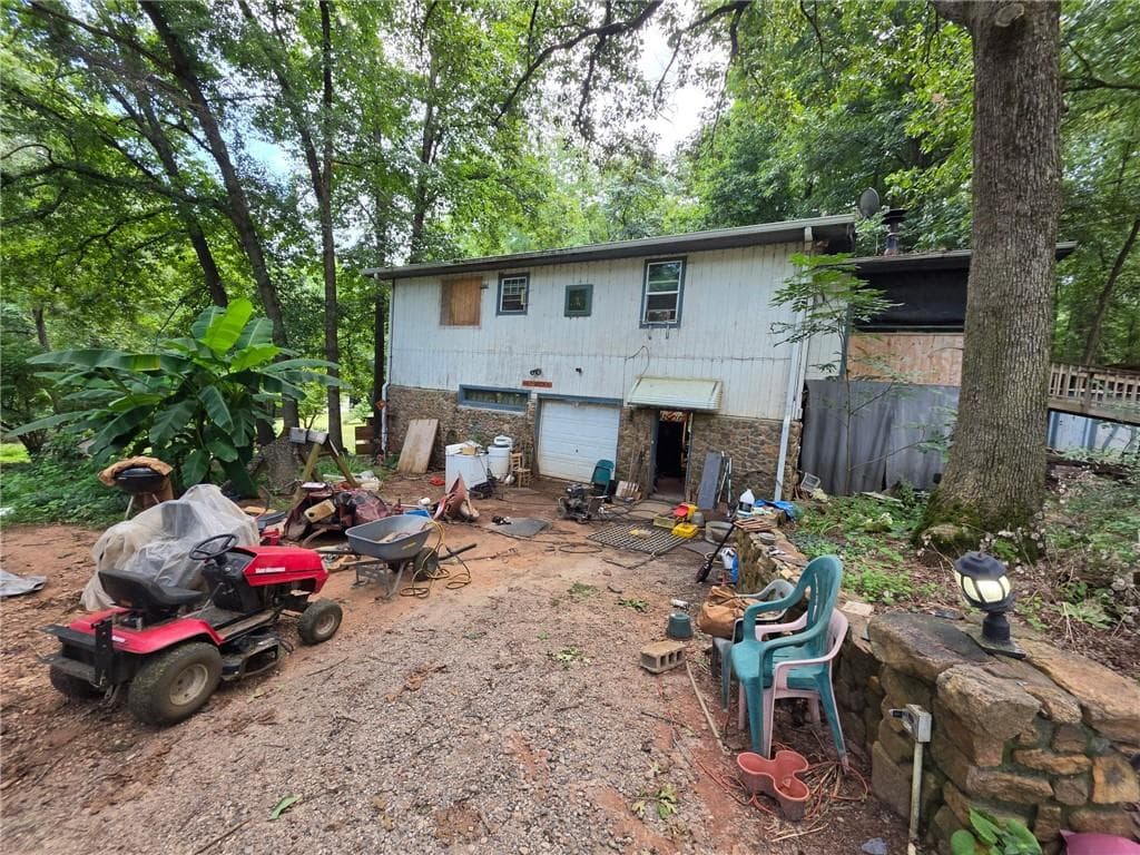 3 bedroom, 1 bathroom, 2,264 sq ft single family residence under contract at 344 Mitchell Road, Maysville, GA 30558 — photo 4