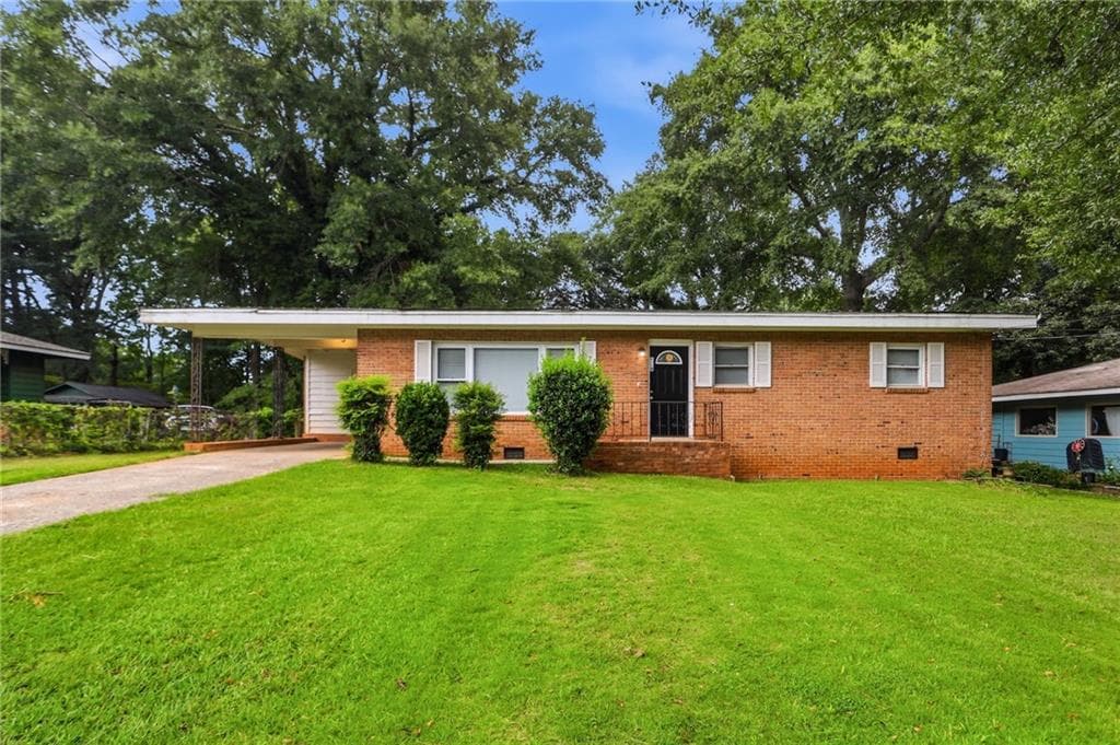 3 bedroom, 2 bathroom, 1,294 sq ft single family residence for sale at 25 Larose Circle, Marietta, GA 30060 — photo 1 of 27