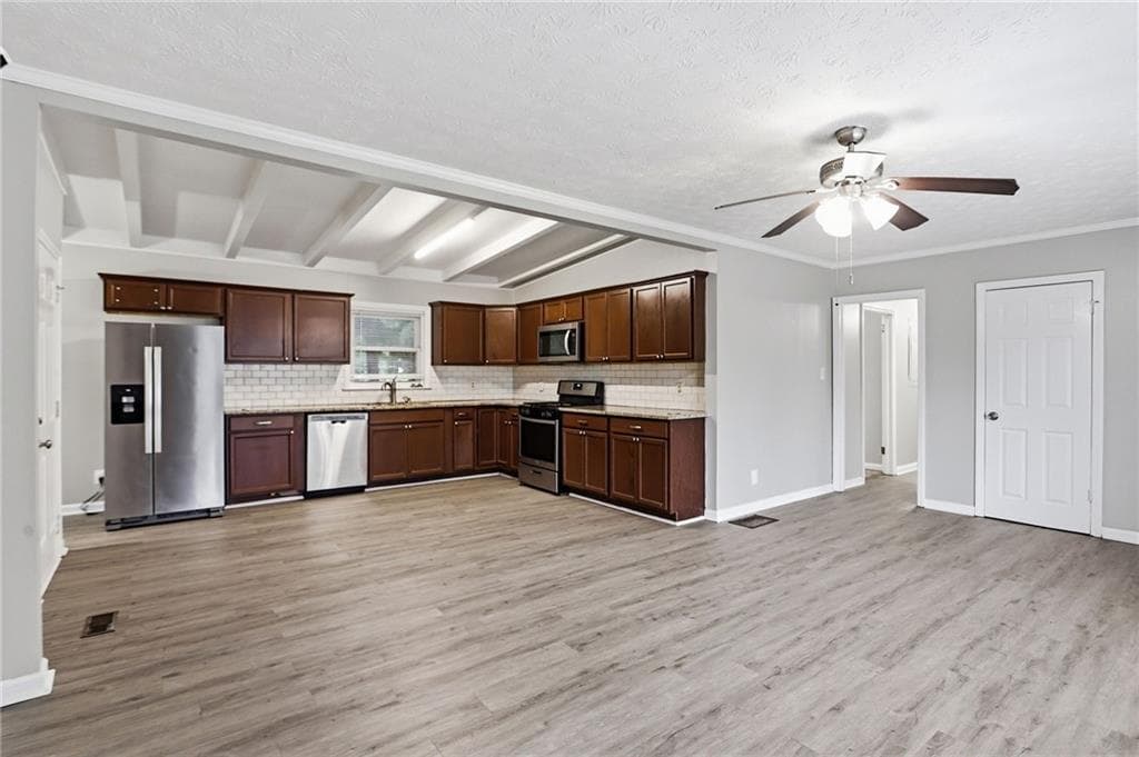 3 bedroom, 2 bathroom, 1,294 sq ft single family residence for sale at 25 Larose Circle, Marietta, GA 30060 — photo 10