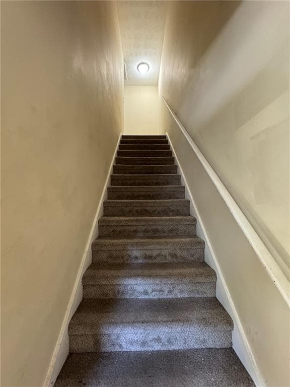 2 bedroom, 3 bathroom, 1,292 sq ft townhouse under contract at 7237 Crestside Drive, Austell, GA 30168 — photo 10