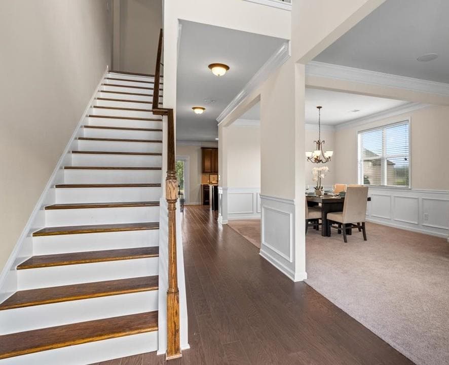 4 bedroom, 3 bathroom, 2,948 sq ft single family residence under contract at 330 Piedmont Circle, Conyers, GA 30016 — photo 2