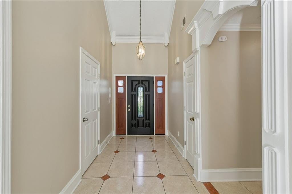 4 bedroom, 2 bathroom, 2,026 sq ft single family residence for sale at 2084 Green Gate Place, Grayson, GA 30017 — photo 4