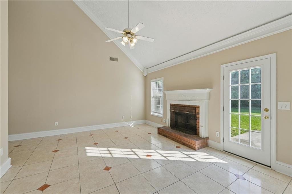 4 bedroom, 2 bathroom, 2,026 sq ft single family residence for sale at 2084 Green Gate Place, Grayson, GA 30017 — photo 7