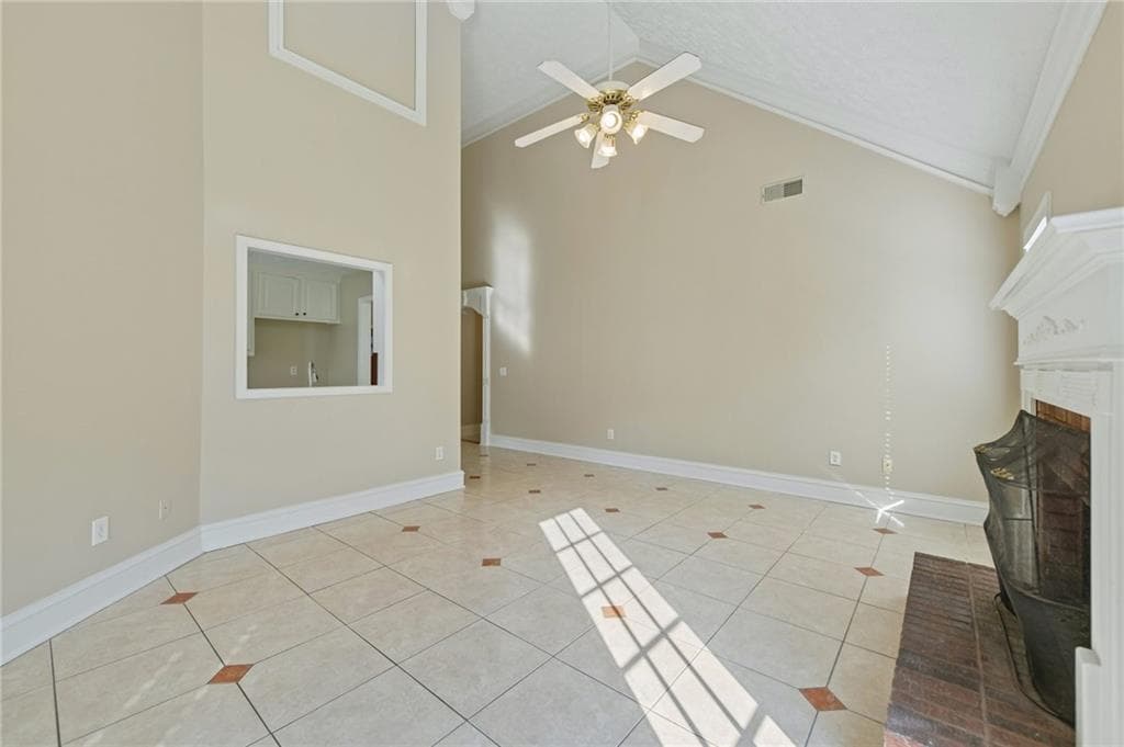 4 bedroom, 2 bathroom, 2,026 sq ft single family residence for sale at 2084 Green Gate Place, Grayson, GA 30017 — photo 8