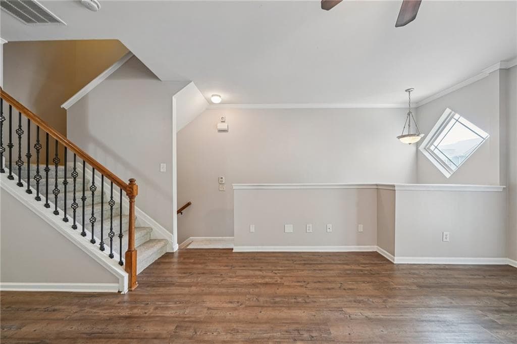 3 bedroom, 4 bathroom, 1,326 sq ft townhouse for sale at 1305 Liberty Parkway, Atlanta, GA 30318 — photo 6