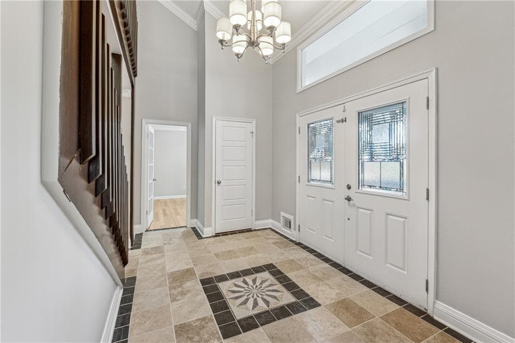 6 bedroom, 4 bathroom, 3,628 sq ft single family residence for rent at 6895 Riverside Drive, Sandy Springs, GA 30328 for $6,500 a month — photo 3