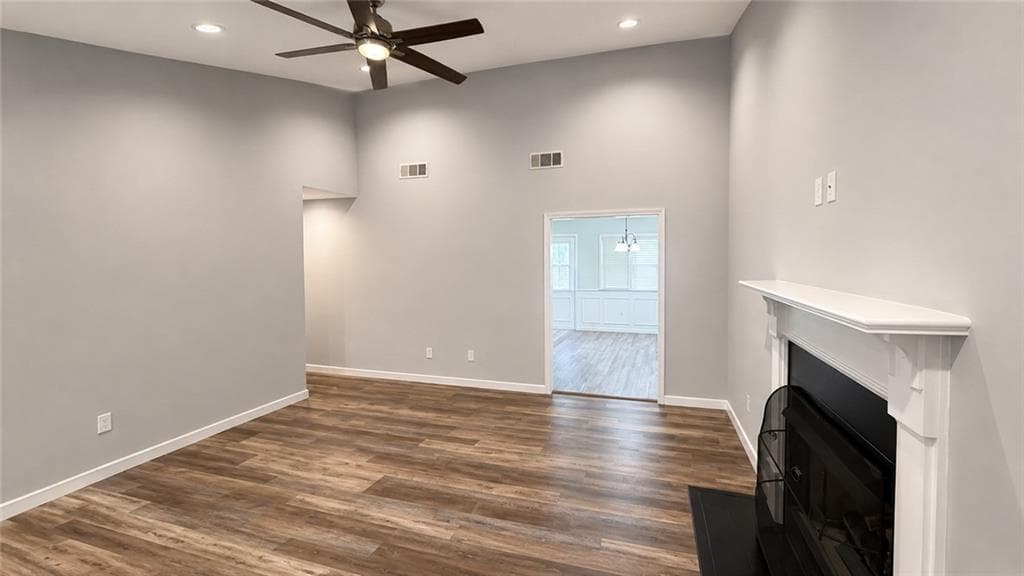 3 bedroom, 2 bathroom, 1,408 sq ft single family residence for rent at 1235 Grayland Hills Drive, Lawrenceville, GA 30046 for $2,300 a month — photo 3