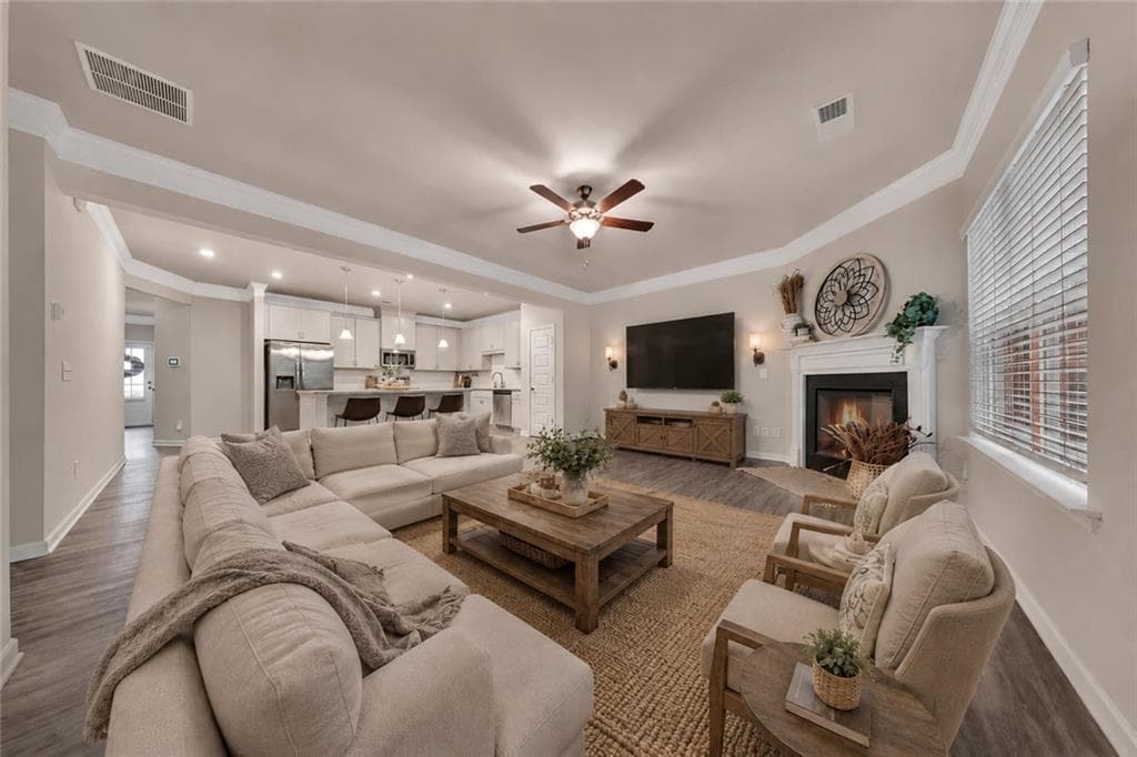 3 bedroom, 3 bathroom, 2,386 sq ft townhouse under contract at 227 Witter Way, Woodstock, GA 30188 — photo 4