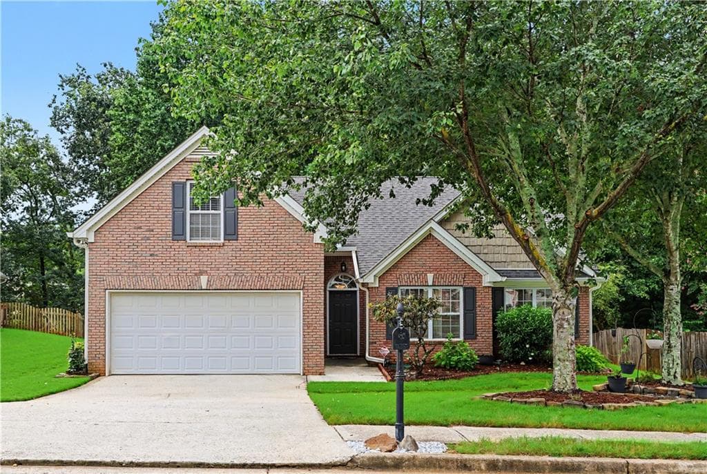 4 bedroom, 3 bathroom, 1,819 sq ft single family residence for sale at 2038 Wildcat Cliffs Lane, Lawrenceville, GA 30043