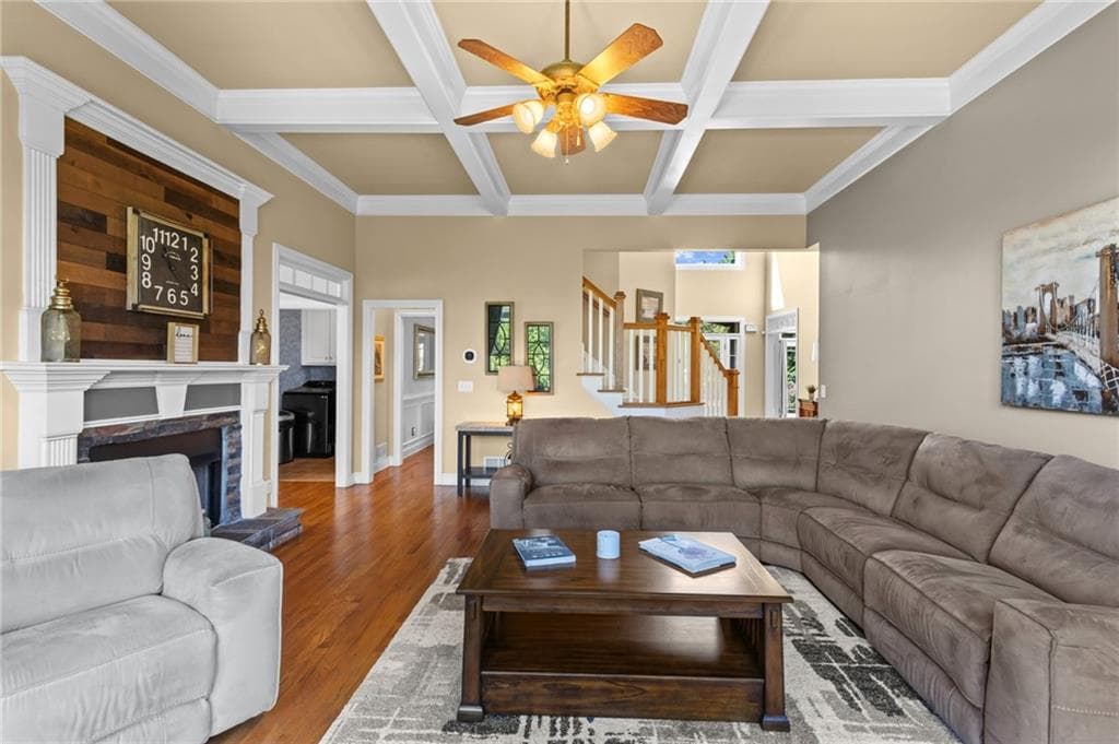 7 bedroom, 6 bathroom, 5,528 sq ft single family residence for sale at 1887 Addington Place, Acworth, GA 30101 — photo 9