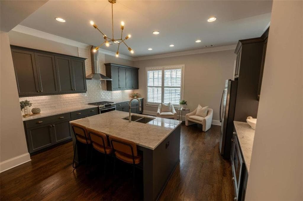 4 bedroom, 4 bathroom, 2,160 sq ft townhouse under contract at 130 Clover Court, Roswell, GA 30075 — photo 4